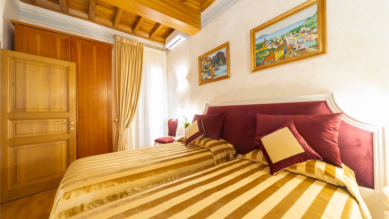 Pantheon-Suites-Rome-Suite-Guttuso-Roma-061 Pantheon-Suites-Rome-Suite-Guttuso-Roma-061
